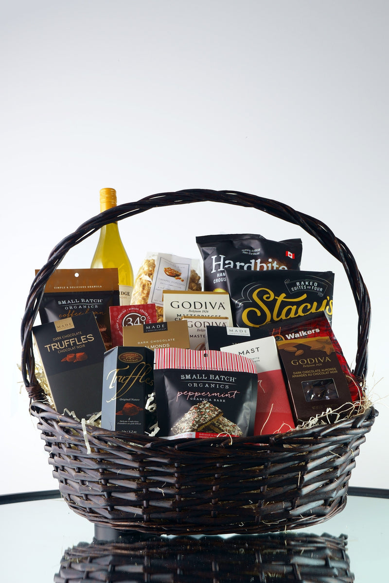 Gourmet Holiday Wine & Treats Gift Basket Toronto Cutie Balloons